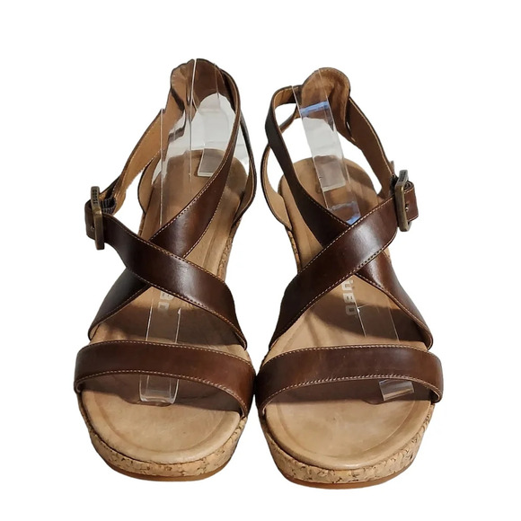 Tsubo Olivette BrownTan Leather Strappy Cork Wedge Platforms - Picture 14 of 14